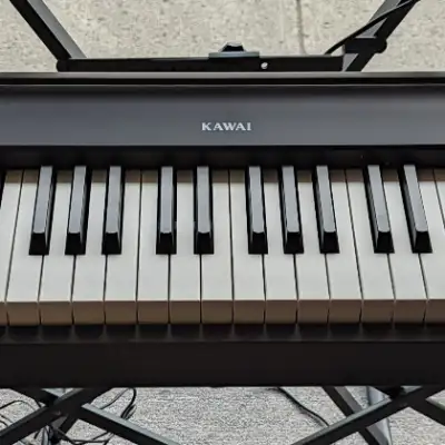 Kawai ES110 88-Key Portable Digital Piano - Black image 1