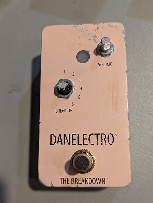 Danelectro The Breakdown