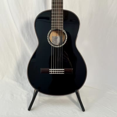 K Yairi KY CYTM BK (2023) 61534, Acoustic Parlour. Dominic Miller's favourite guitar image 2