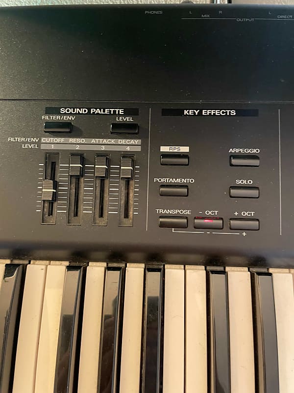 Roland XP-80 workstation 76 semi-weighted keyboard synthesizer - 1996  vintage!