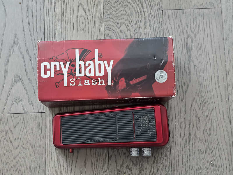 Dunlop SW95 Slash Signature Cry Baby Wah | Reverb Canada