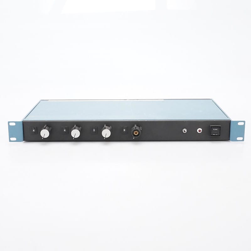 Custom 4Channel Audio Signal Routing Unit Owned by Toto Reverb