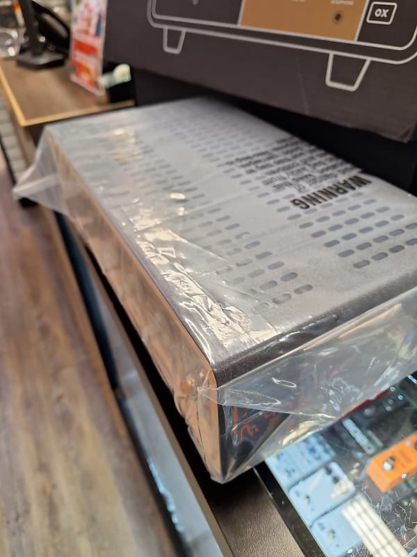 Universal Audio OX Amp Top Box Attenuator | Reverb Universal Audio OX Amp Top Box Attenuator | Reverb