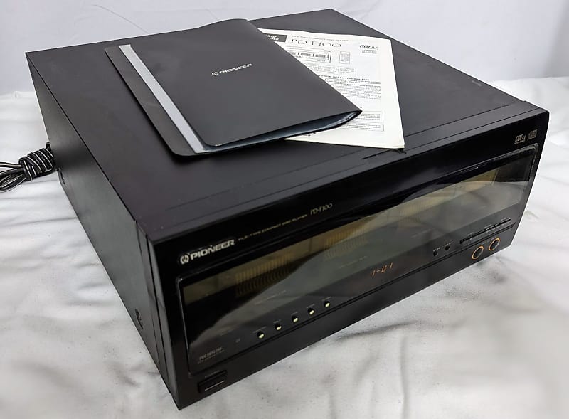 Pioneer PD-F100 100 CD Compact Discs Player - Tested and Works