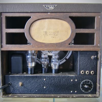 1930s Volu-Tone Guitar Amplifier by Schireson Brothers LA 10"Rola Speaker with Energizing Switch image 11