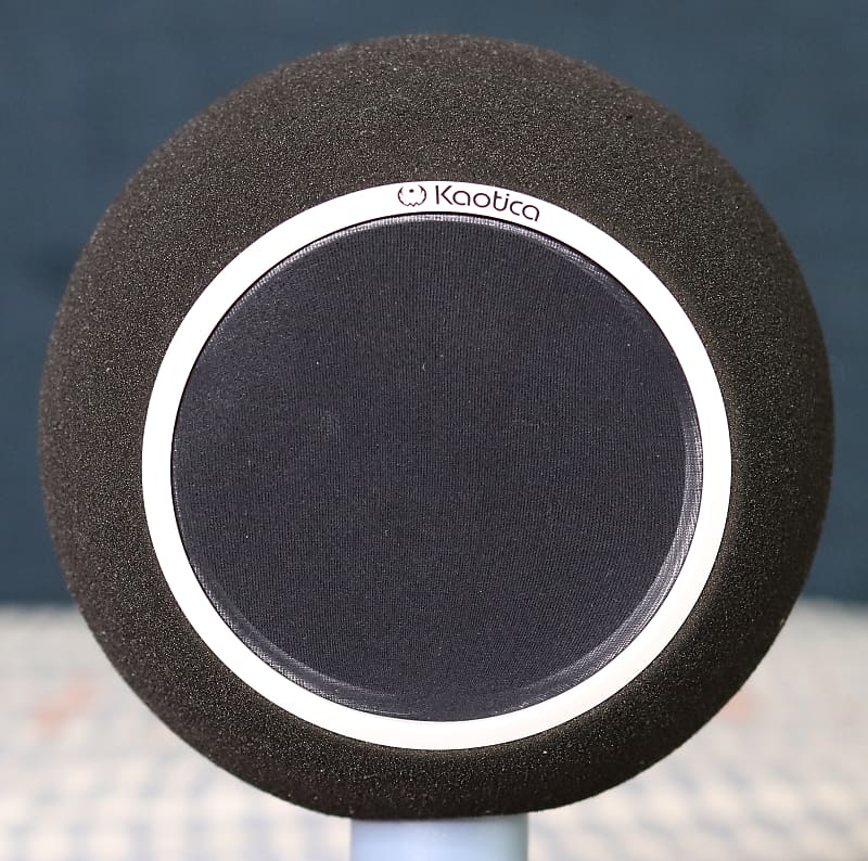 Kaotica Eyeball FatBoy Professional Vocal Microphone Pop Reverb