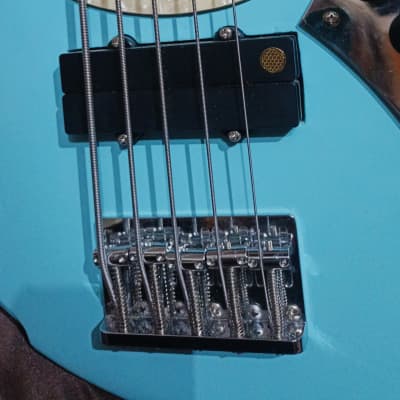PeaceQ Custom 5 strings 24 frets bass 2023 - Bright blue image 5