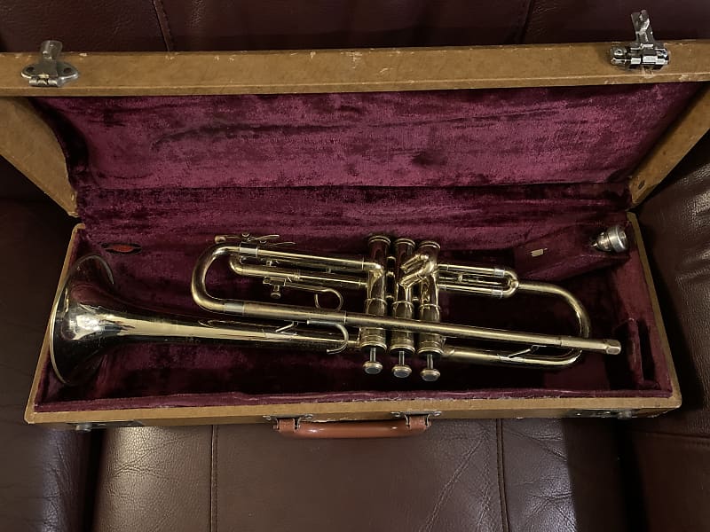 Olds Ambassador A-10 Bb Trumpet (Fullerton, CA) (1974) SN 901564 image 1