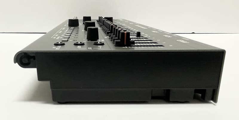 Roland Boutique SH-01A シンセサイザー DK-01付き Roland SH-01A Boutique Series Synthesizer with Sequencer