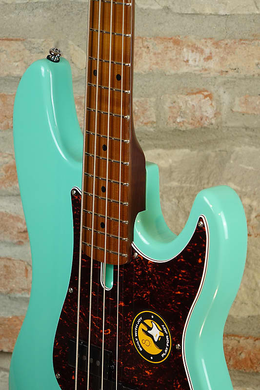 SIRE Marcus Miller P5 Alder 4 (2nd Gen) - Precision Bass 4 corde