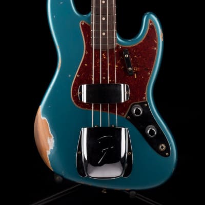 Fender Custom Shop 1960 Jazz Bass Relic Aged Ocean Turquoise image 2
