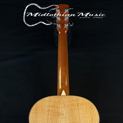 Larrivee L-09 Acoustic Guitar - Silver Oak Body, Moonspruce Top - Natural Gloss Finish w/Case image 7