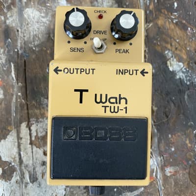 Boss TW-1 Touch Wah Pedal | Reverb