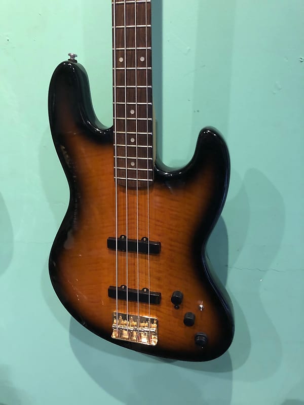 Hohner JJ Bass 80's Sunburst | Reverb