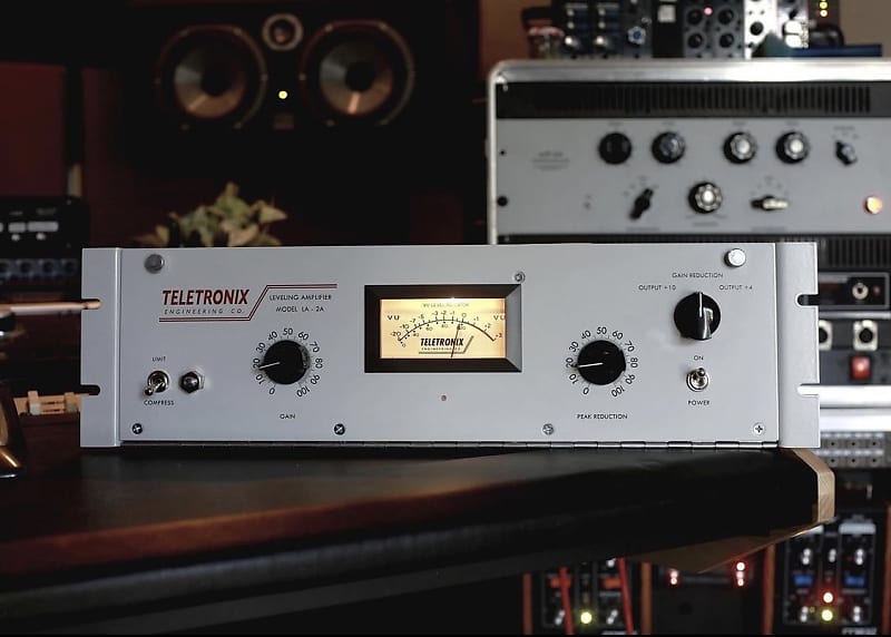 Analog Vibes “Opto” Vintage LA2A style optical Reverb