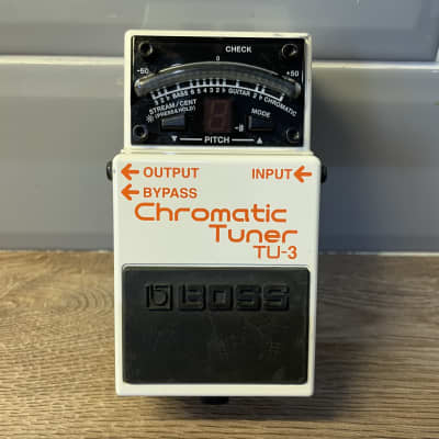 Boss TU-3 Chromatic Tuner 2009 - Present - White for sale