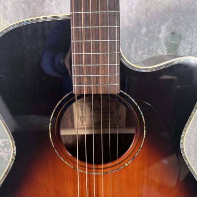 Mint Alvarez Yairi WY1 - Sunburst image 4
