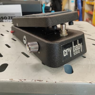 Reverb.com listing, price, conditions, and images for cry-baby-535q