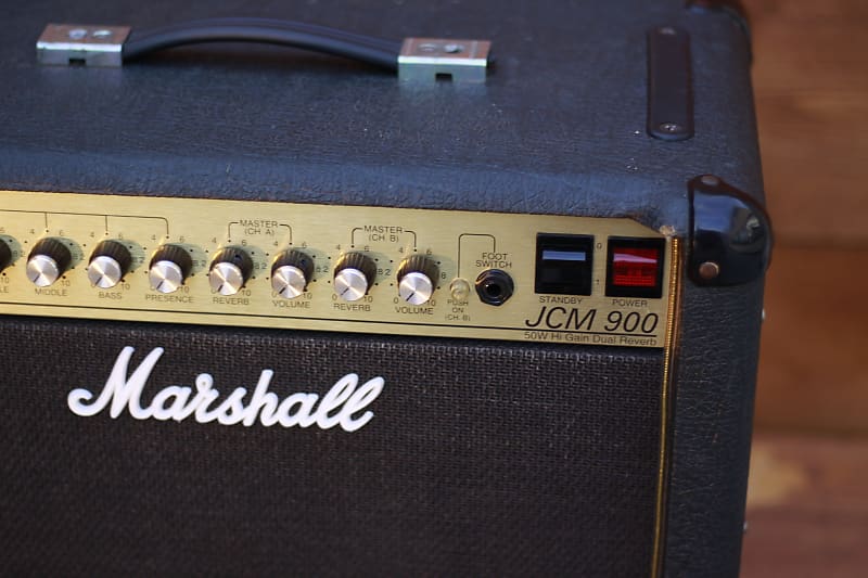 Marshall JCM 900 Model 4501 50-Watt Hi Gain Dual Reverb 1x12 Combo | Reverb  The Netherlands