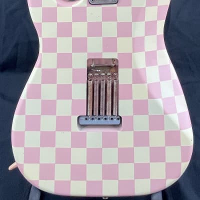 Custom/Hybrid Stratocaster, Relic, Checkerboard Aged Shell Pink over Aged Vintage White image 10
