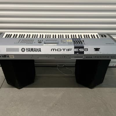 Yamaha Motif ES 8 With All Original Manuals and CD-ROM image 2