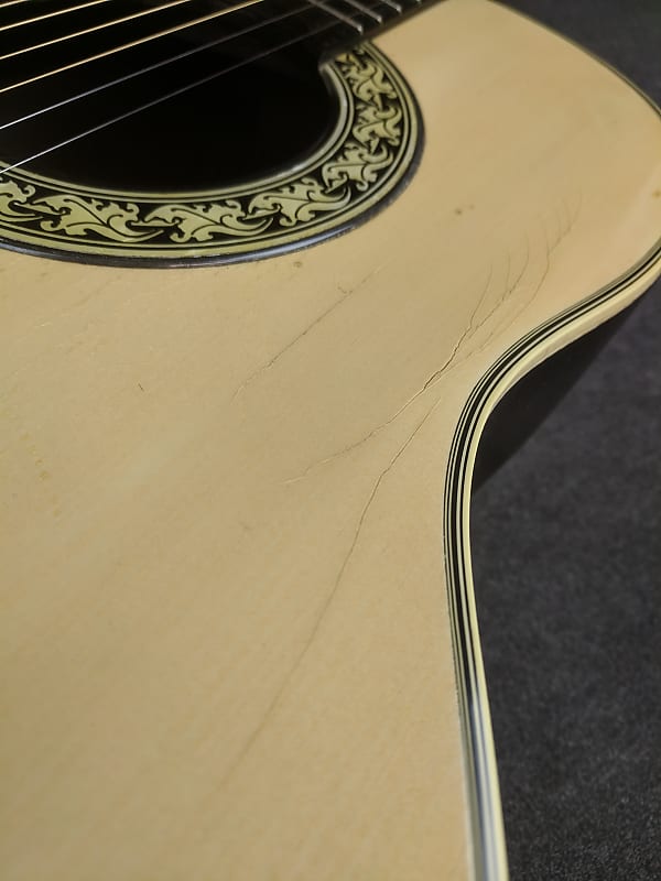 Vintage 1975 Ovation Balladeer 1111-6 Acoustic Guitar Made