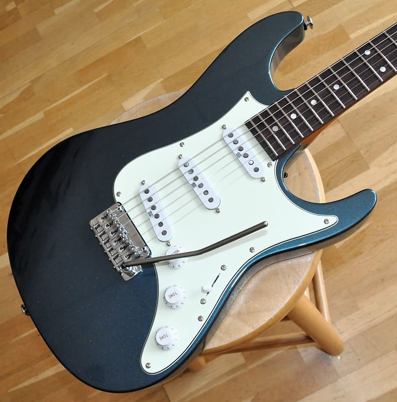 IBANEZ AZ2203N ATQ Antique Turquoise / Prestige Series Made