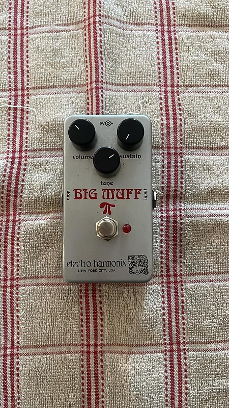 Electro-Harmonix Ram's Head Big Muff Pi