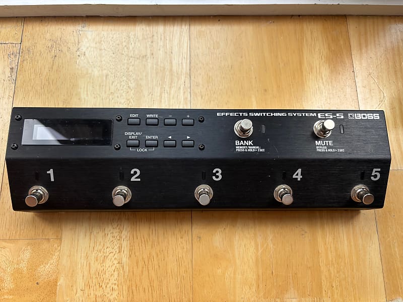 Boss ES-5 Effects Switching System