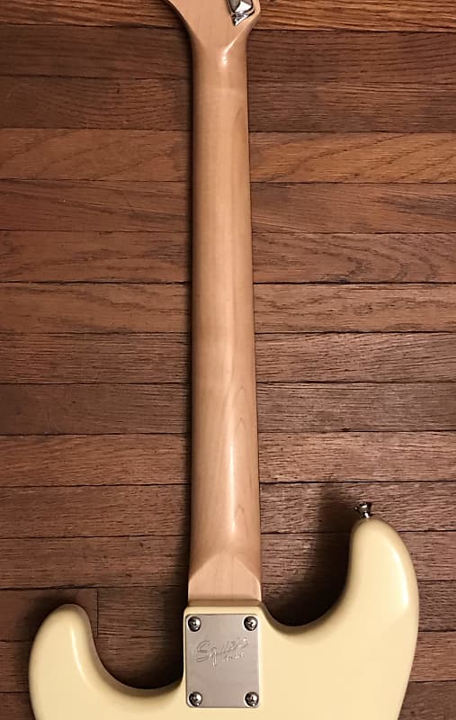 Fender Squier Bullet Strat with Tremolo 2001 Cream Yellow