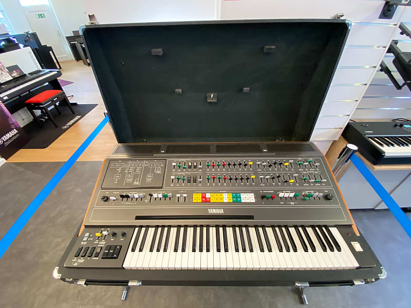Yamaha CS-80 Polyphonic Synthesizer 1977 - 1980 image 1