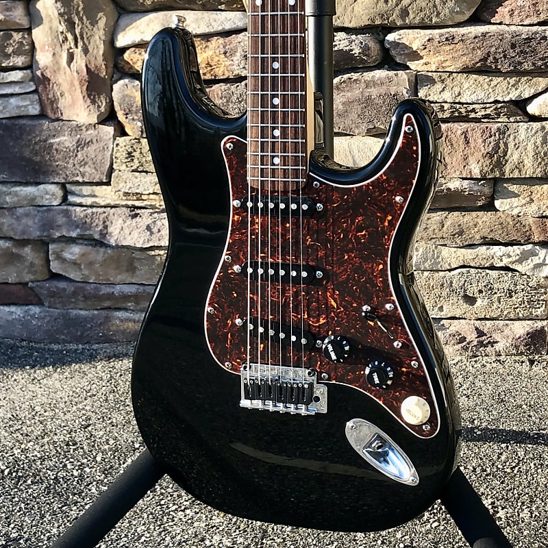 Squier Standard Stratocaster - Fourth Series (Korea) - FUZZFACED