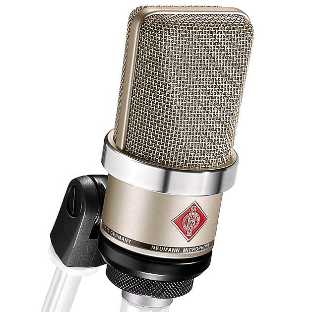 Neumann TLM102  			