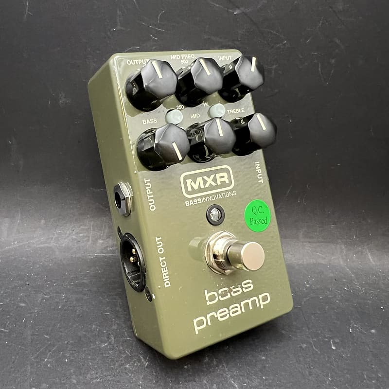 MXR M 81 BASS PREAMP