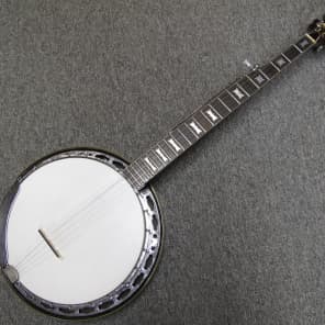 Univox banjo shop