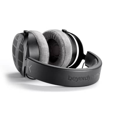 Beyerdynamic DT 900 PRO X Open-Back Studio Headphones image 5