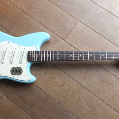 Squier Paranormal Cyclone Reverb Canada