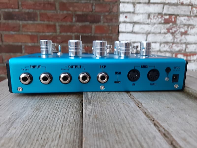 Positive Grid BIAS MODULATION 美品 Positive Grid BIAS Modulation Twin Modulation Pedal | Sweetwater