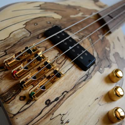 Cortex Bass Napoleon Fretless 4 String - 100% Walnut image 3