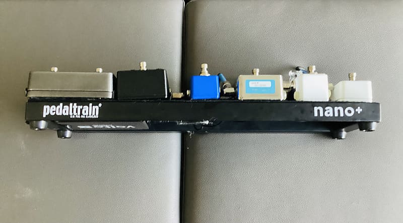 Pedaltrain Nano+ with Volto 2 Battery Power Supply AWESOME