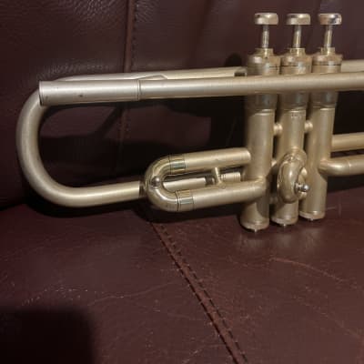 Immagine King/American Standard (Cleveland) (Rare) “Student Prince” Bb trumpet (1938) - 14