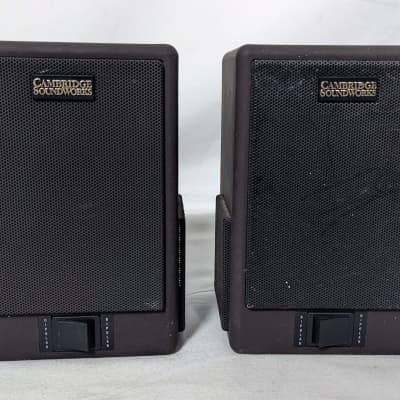 Cambridge Soundworks The Surround 5.1 MultiPole Surround Speakers - Tested & Working image 2