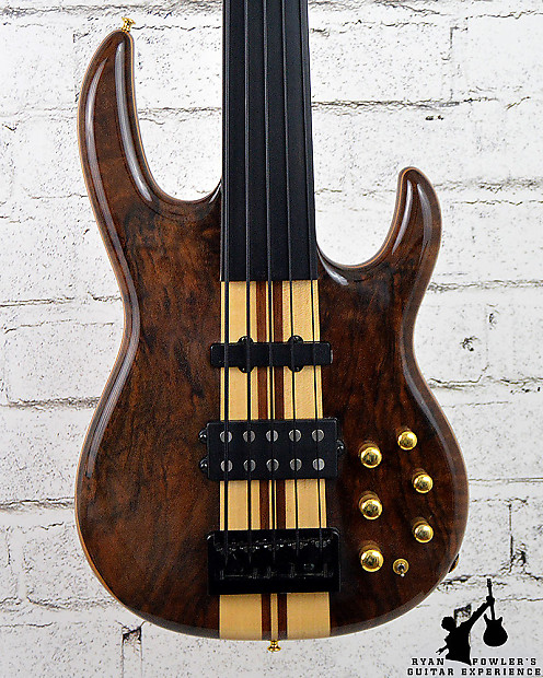 Carvin 5 string fretless bass outlet