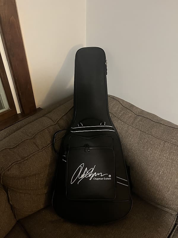 Chapman deluxe sale gig bag