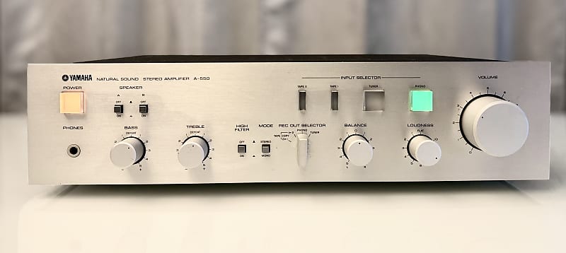Vintage Yamaha A-550 Integrated Amplifier (40 WPC