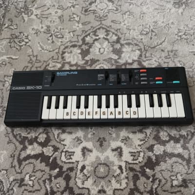 Casio SK-10 32-Key Sampling Keyboard 1980s - Black