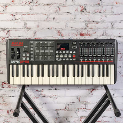 Akai - MPK249 - 49 Key Keyboard Multi-Function Midi Controller - x5161 - USED