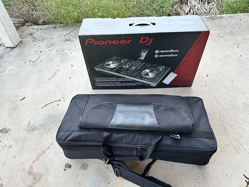 Pioneer XDJ-R1 DJ Controller with rekordbox | Reverb