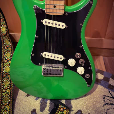 Fender Lead II 2019 Neon Green w/gigbag, like new! for sale
