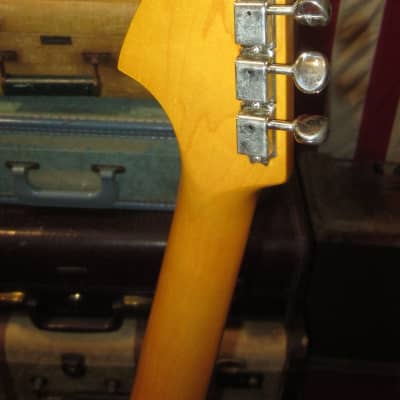 ~1994 Fender Jaguar Sunburst Made in Japan with Nice Fender Hardshell Case image 4